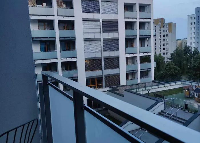 Metro Targowek 27 Apartman Varsó